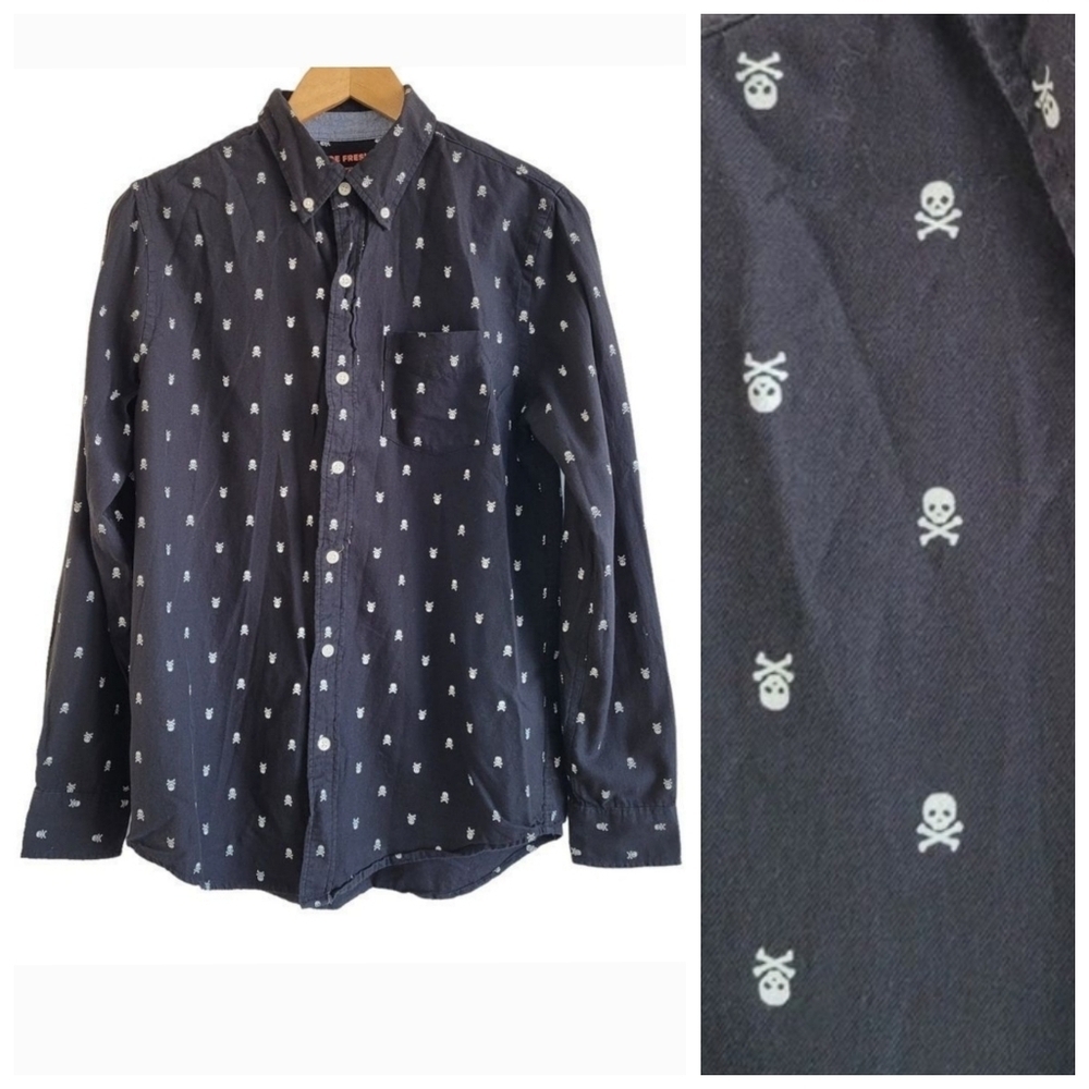 Joe Fresh skull print button down shirt black white small